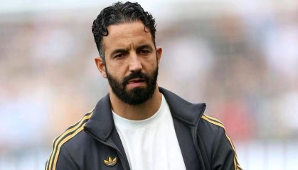 开云体育登录-欧文：阿莫林是曼联主帅的合适人选，不能把责任都归咎于教练