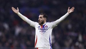 开云体育登录-未能救主！切尔基本赛季欧联直接参与12粒进球，赛事球员中最多